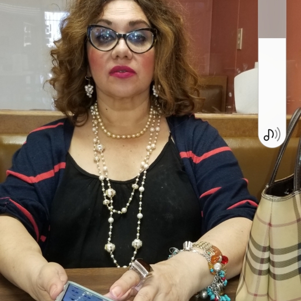 Meet your Posher, Victoria